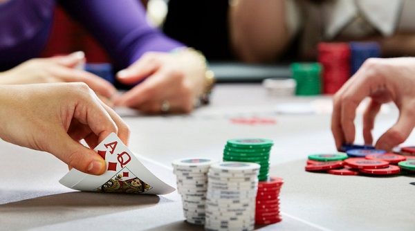 Kinh nghiệm Poker giỏi giúp các tân thủ trở thành cao thủ bất bại