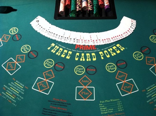 Kinh nghiệm Triple Card Poker bật mí từ thần bài