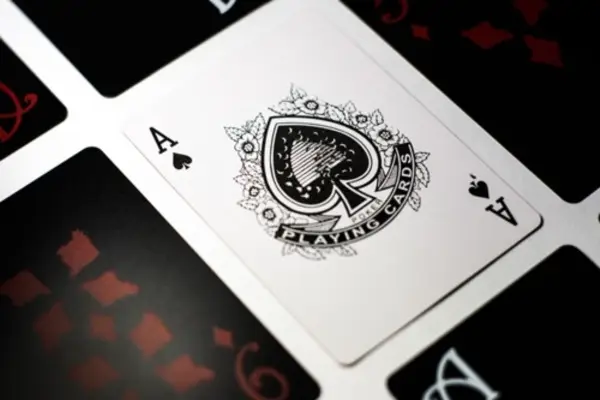 3 phút ngắn để nắm được luật chơi Poker trực tuyến tại Casino