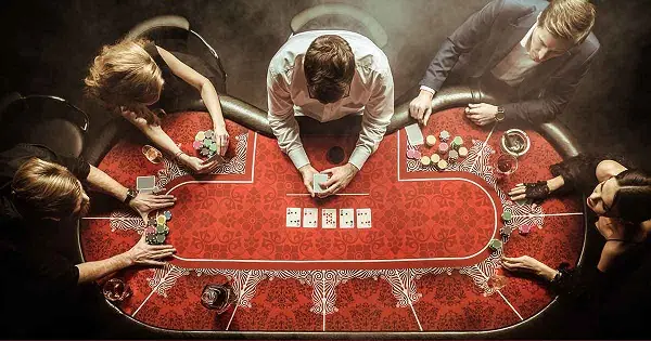 Kinh nghiệm chơi Poker hiệu quả cho người mới