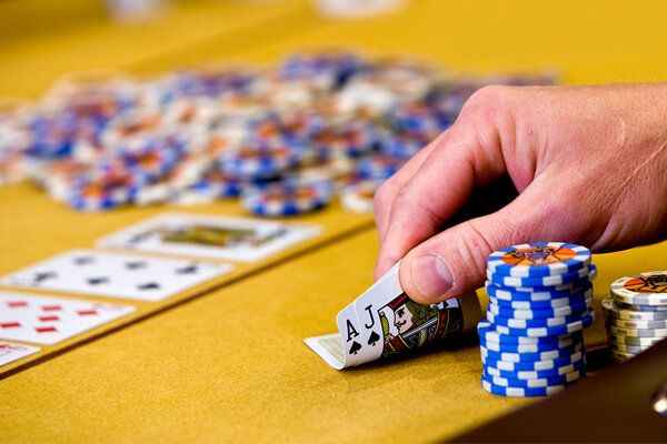 4 kinh nghiệm chơi Casino trực tuyến cho người mới